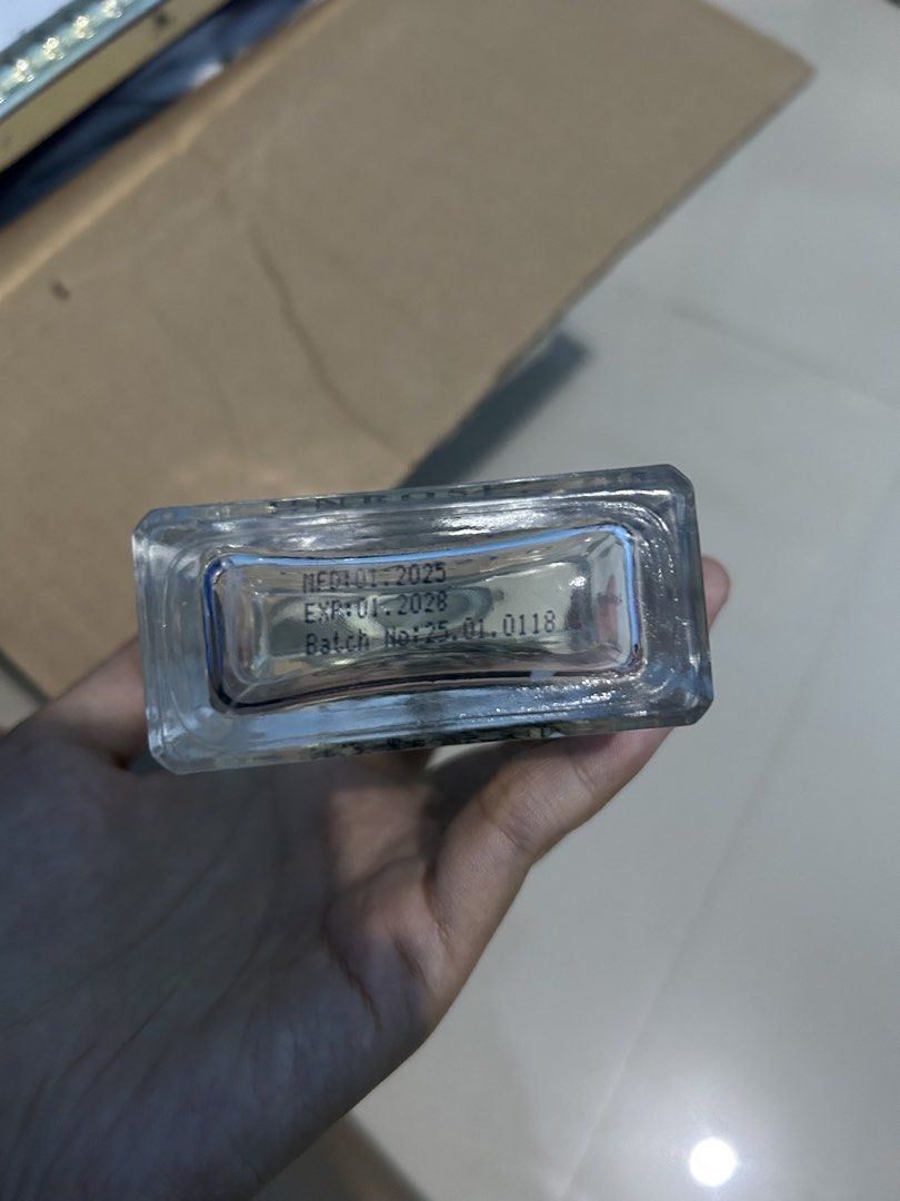 HMNS Unrosed (Kategori: Parfum, Kuku & Lainnya) berada di Jakarta Pusat. Dikirim oleh clevedeer (ID iklan 1449336749, Gambar 2). Deskripsi: exp tertera no box .