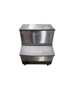 (Category: ) located in . Submitted by earnestkitchenwares (Listing ID 1449409564, Image 1). Description: .
