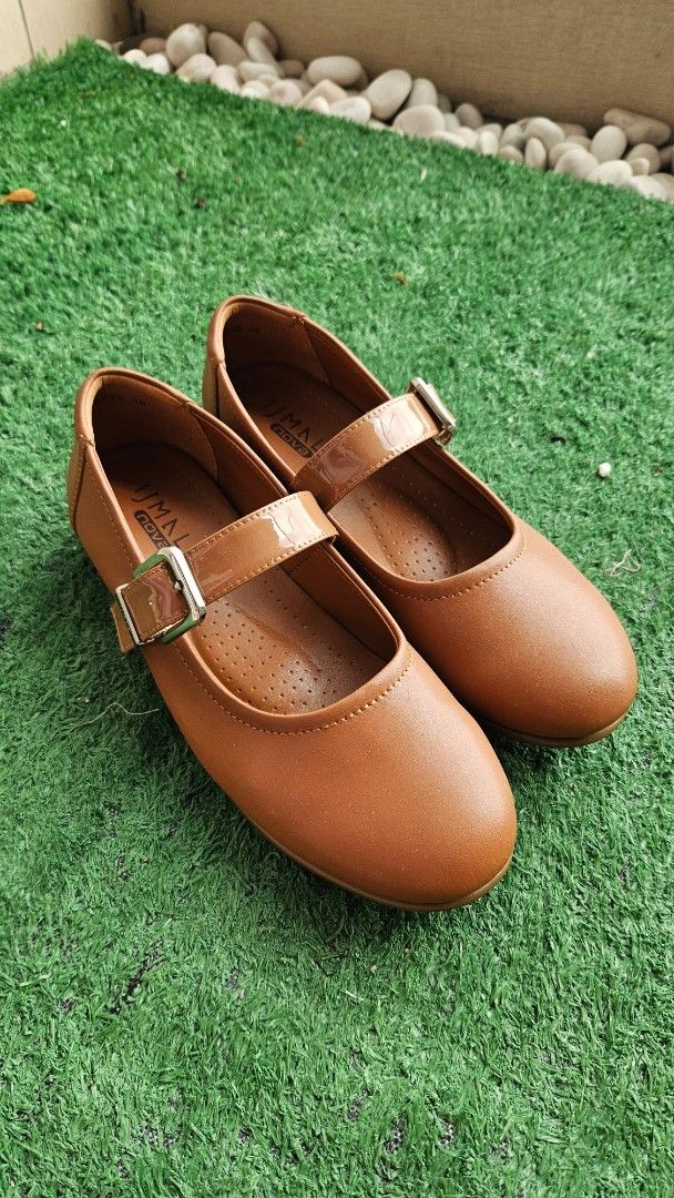 IJMAL Maysaa MJ (Category: Flats) located in Seri Kembangan. Submitted by ruhil.razak (Listing ID 1449396093, Image 1). Description: - Classic brown Mary Jane shoes - With stylish buckle strap - Comfortable for all-day wear - Very good condition, only wear twice - Original IJMAL, with receipt as proof .
