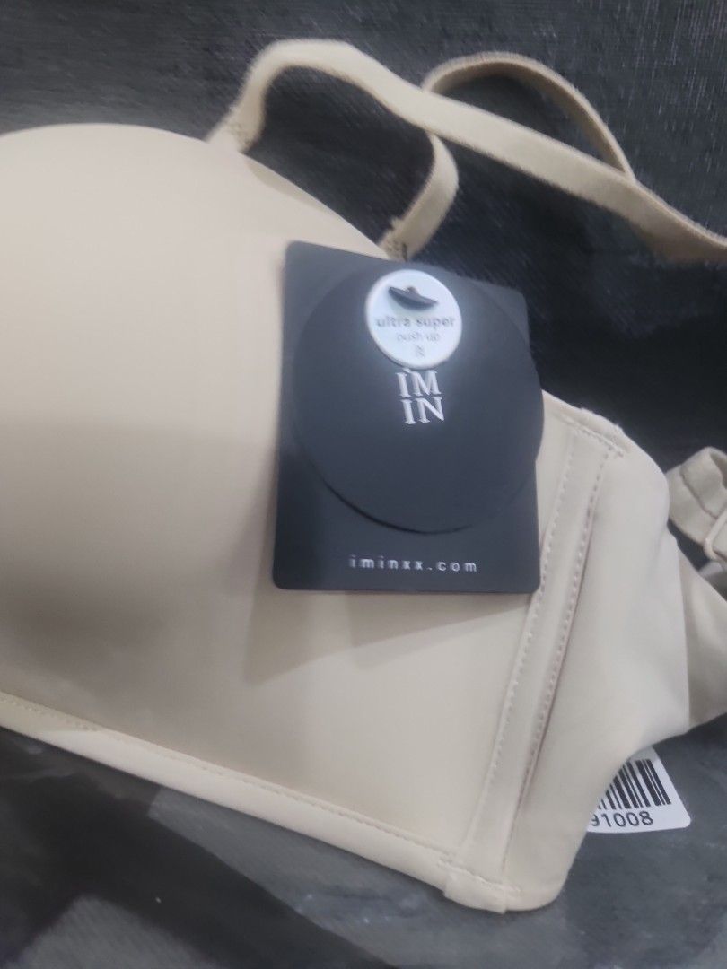 I'M IN 100% Non-Slip Push Up Strapless Bra (Category: Undergarments & Loungewear) located in Makati City. Submitted by regalsteppermkt (Listing ID 1449405098, Image 2). Description: - Nude colored strapless bra - Push-up and lift style - 100% non-slip design for secure wear - Material: 88% Nylon, 12% Spandex - Size: Small - Care: Handwash in room temperature. Do not tumble dry or use high heat. NEW.