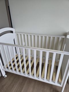 (Category: ) located in . Submitted by pursuitjoy (Listing ID 1449354747, Image 1). Description: .