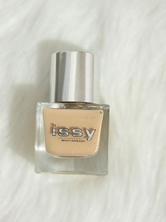 (Category: ) located in . Submitted by Jenevieve_closet (Listing ID 1449503964, Image 1). Description: .