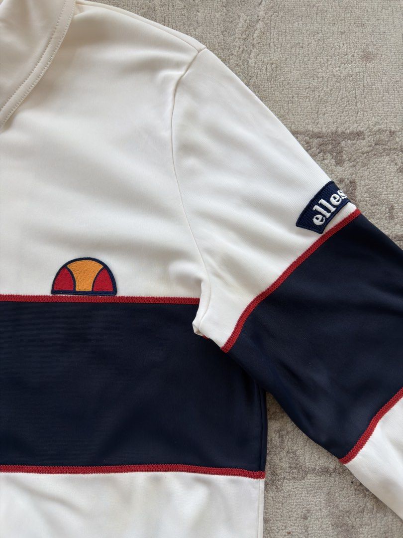 Jacket Ellesse (Category: Coats, Jackets and Outerwear) located in Muar. Submitted by ojseller (Listing ID 1449354540, Image 3). Description: VTG Ellesse Tracktop‼️ RM120‼️ Made in italy Size M (21.5/27) Good condition 0177942619 Cod Muar Johor.