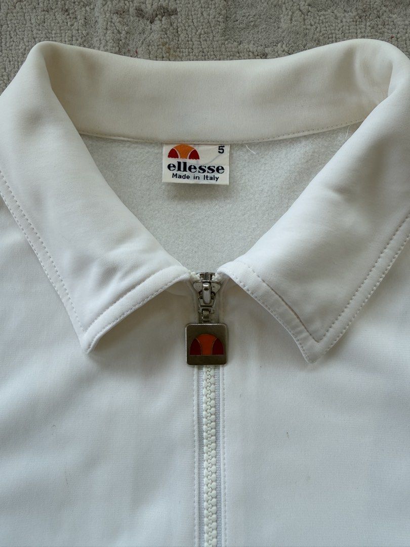 Jacket Ellesse (Category: Coats, Jackets and Outerwear) located in Muar. Submitted by ojseller (Listing ID 1449354540, Image 2). Description: VTG Ellesse Tracktop‼️ RM120‼️ Made in italy Size M (21.5/27) Good condition 0177942619 Cod Muar Johor.