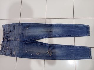 (Kategori: ) berada di . Dikirim oleh reloved_studio (ID iklan 1449389238, Gambar 1). Deskripsi: .