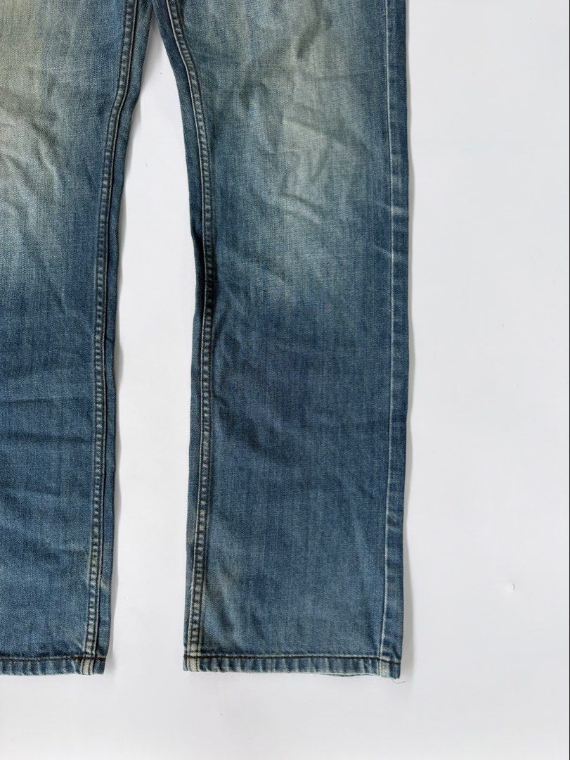 Jeanswest Straight Cut Denim Pants (Category: Jeans) located in Baguio. Submitted by themgarbage (Listing ID 1449531013, Image 3). Description: Size tagged:30B Issue:none Waistline:30 Length:42.5 Thighs:12.5 Opening:8.5.