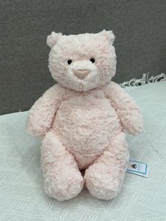(Category: ) located in . Submitted by twinkle_jellycat (Listing ID 1449489656, Image 1). Description: .