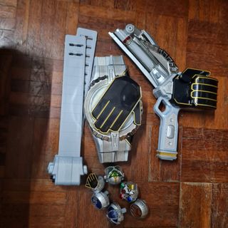 (Category: ) located in . Submitted by krystaltoys_collection (Listing ID 1449478245, Image 1). Description: .