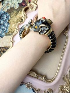 由 minouminoutreasures (刊登 ID 1449506424，圖片 1) 提交，位於 的 (類別：)，說明：。