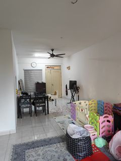 (Category: ) located in . Submitted by jeemi (Listing ID 1449365687, Image 1). Description: .