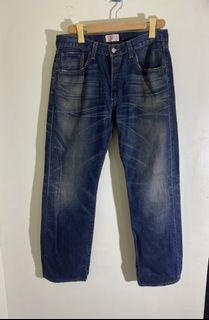 (Category: ) located in . Submitted by zeusthriftfinds (Listing ID 1449415084, Image 1). Description: .