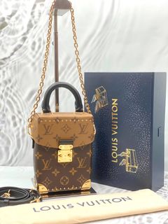 (Category: ) located in . Submitted by redrabbitluxury_singpore (Listing ID 1449356881, Image 1). Description: .