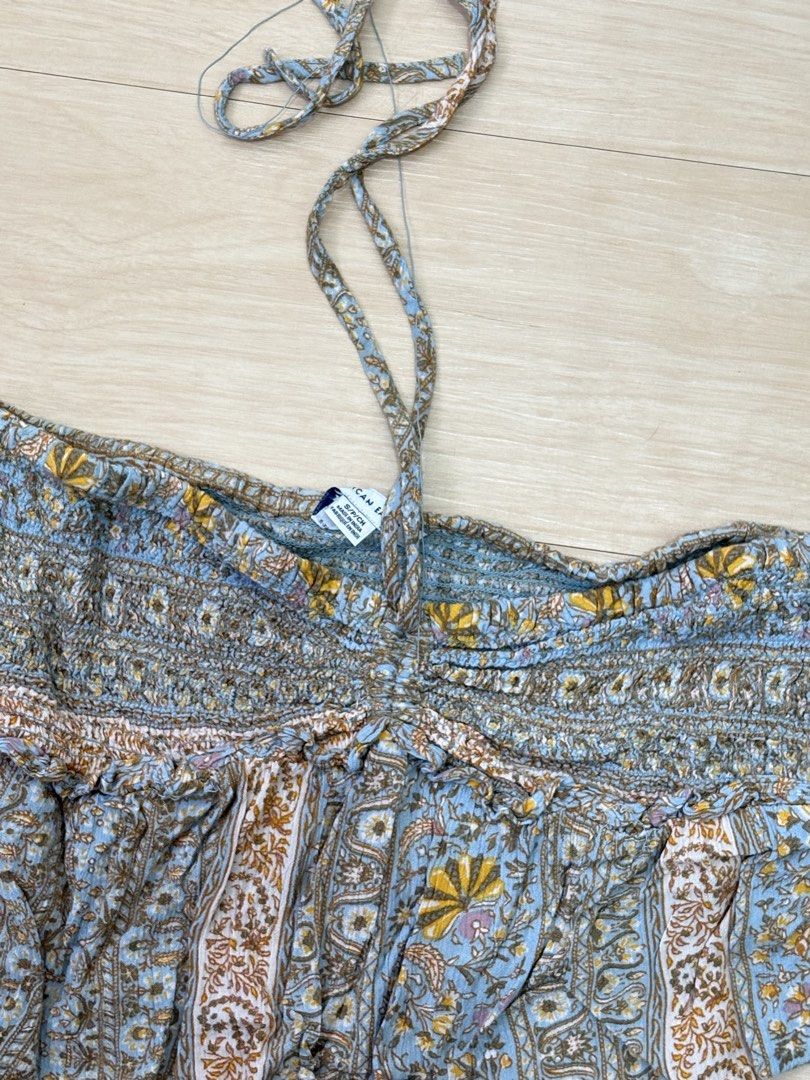 linen tube tie top (Category: Sleeveless) located in Caloocan City. Submitted by helpmedeclutter____tf (Listing ID 1449343286, Image 2). Description: auth american eagle no flaws, S TO M no ww mop: bpi sf 95 via jnt.