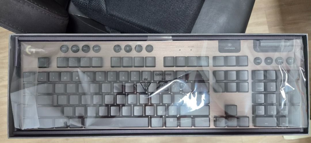 Logitech G915 LIGHTSPEED Wireless Mechanical Gaming Keyboard508299557115023361