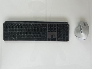 （分類：）位於 。 由 silvercloud.2788cf 提交（商品編號 1449414485，圖片 1）。簡介： 。