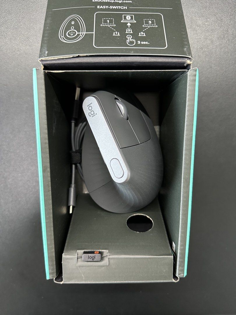 Logitech MX Vertical Multi-Device Ergonomic Bluetooth Wireless Mouse508290355084677127