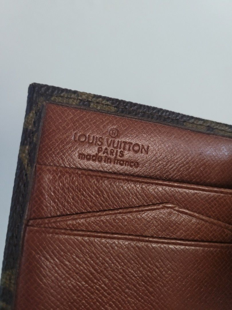 Guaranteed Louis Vuitton Monogram Canvas Bifold Wallet (Category: Luxury Bags & Wallets) located in Antipolo. Submitted by dlolin (Listing ID 1449401280, Image 3). Description: - Authentic Louis Vuitton Wallet - Classic Monogram Canvas - Made in France - Multiple Card Slots - Coin Pocket - Secure Snap Closure - Perfect for everyday carry.