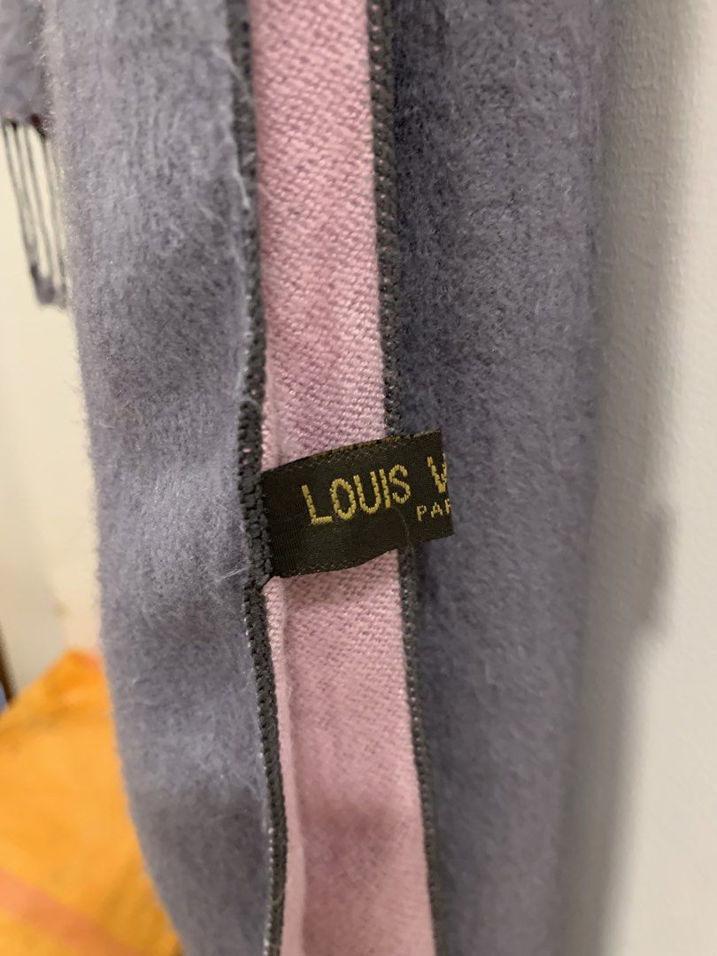 Louis Vuitton Monogram Logo Scarf (Category: Luxury Accessories) located in Bacolod City. Submitted by moboandmoga (Listing ID 1449437871, Image 2). Description: Louis Vuitton Monogram Logo Scarf Excellent Condition .