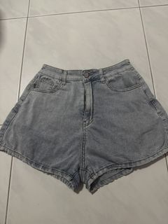 (Category: ) located in . Submitted by xo78306 (Listing ID 1449412125, Image 1). Description: .