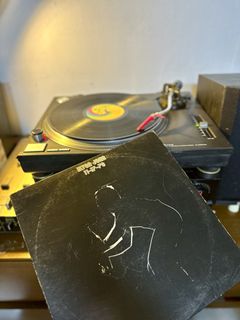 (Category: ) located in . Submitted by pitsrecords (Listing ID 1449392142, Image 1). Description: .