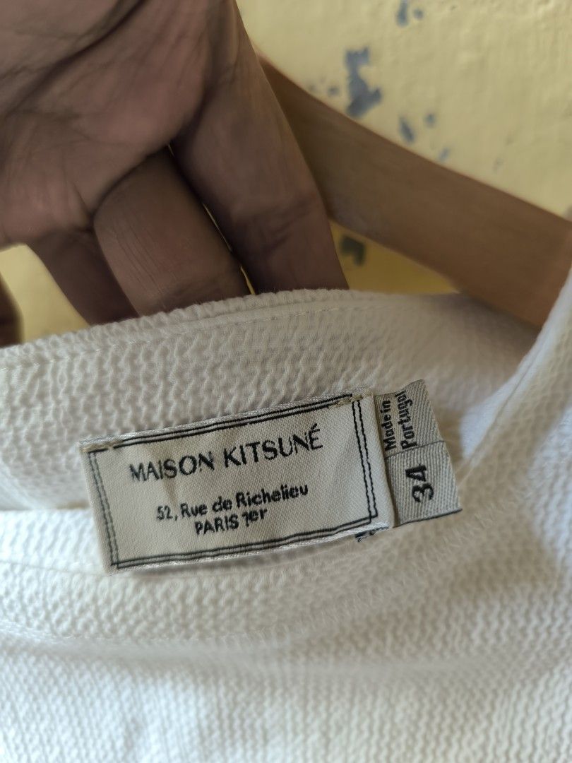MAISON KITSUNE WAFFLE CUT AND SEW DROP SHOULDER (Category: Blouses) located in Cotabato. Submitted by sentimentalgoodz (Listing ID 1449406870, Image 3). Description: MAISON KITSUNE Waffle Cut and Sew Drop Shoulder Top 8.5/10 CONDITION SIZE 38 WOMENS NO FLAWS AUTHENTIC.