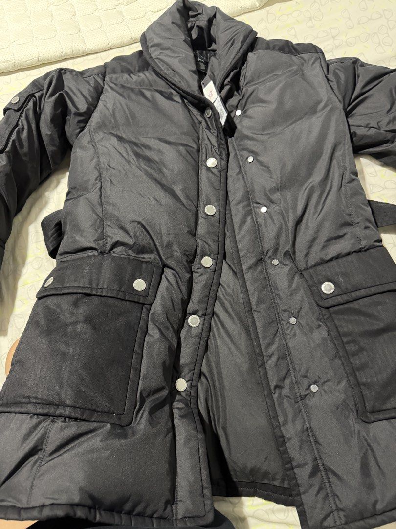 BN Puffer Jacket Marc Jacobs in black (Category: Coats, Jackets and Outerwear) located in Tanza. Submitted by shop.yvone (Listing ID 1449509946, Image 1). Description: BN Puff Jacket Marc Jacobs in black Marc by Marc Jacobs Women’s “Morris Matte Blanket” Puffer Jacket in Black Style Code: M4004789 Verification Codes: RN# 103927 / CA# 40634 (Marc Jacobs International LLC) Size: XS/TP Manufacturing Details: line was produced in China using a polyes