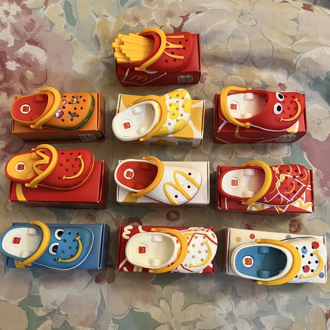 McDonald's x Crocs Keychain Complete Set/ Collection (Category: Character Goods) located in Pasay City. Submitted by klosetbykelly (Listing ID 1449466721, Image 1). Description: Welcome to klosetbykelly! 🎀💞 mode of payment: Gcash mode of delivery: J&t and Lalamove location: Pasay City NO LOWBALLING ❌ BOGUS BUYERS WILL BE AUTOMATICALLY BLOCKED 🚫 PAYMENT FIRST BEFORE SHIPPING ‼️ ITEM DESCRIPTION: - sold as a set - complete with box, wrapper, and