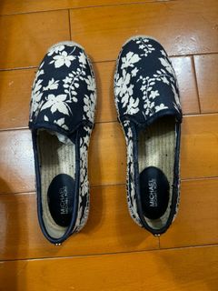 (Category: ) located in . Submitted by yandab (Listing ID 1449358209, Image 1). Description: .