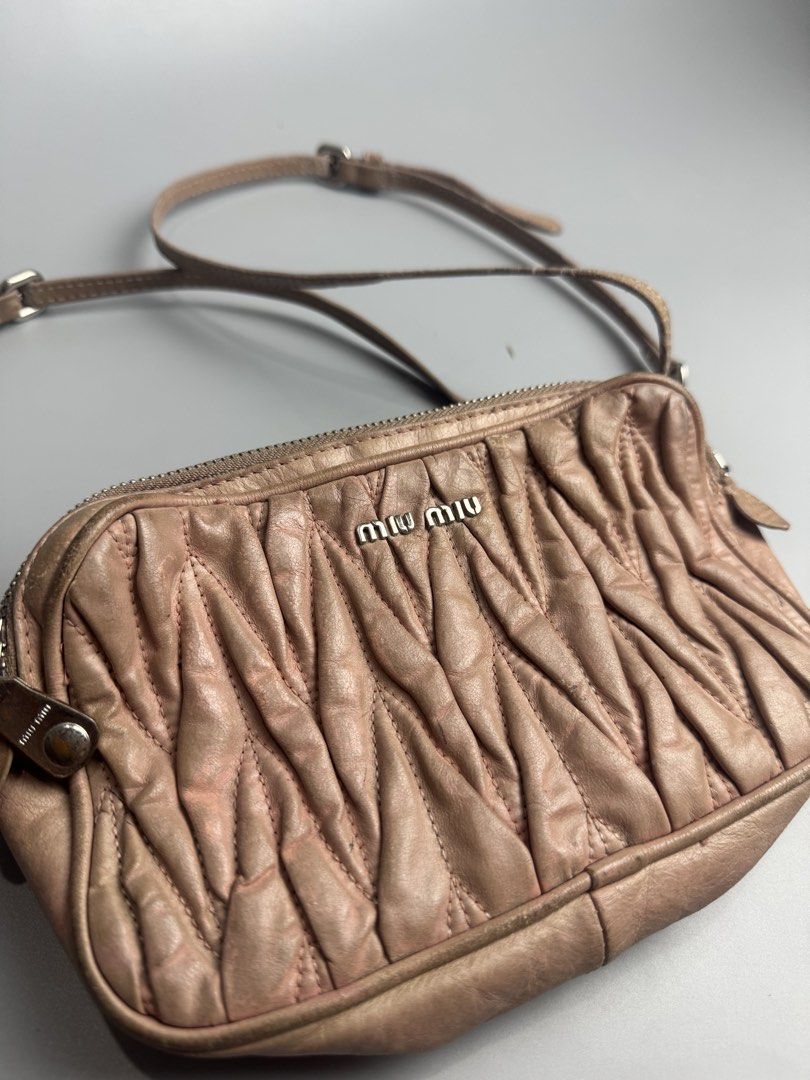Miu Miu - Matelasse brown - Sling bag (Category: Luxury Bags & Wallets) located in San Pablo. Submitted by hiddenrygn (Listing ID 1449482792, Image 3). Description: Miu Miu - Matelasse brown - Sling bag Rank B Scratches / discoloration Still great condition Missing white tag and black thats why NGA DM! .