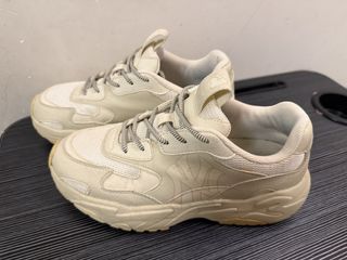 （分類：）位於 。 由 goba2084 提交（商品編號 1449513262，圖片 1）。簡介： 。
