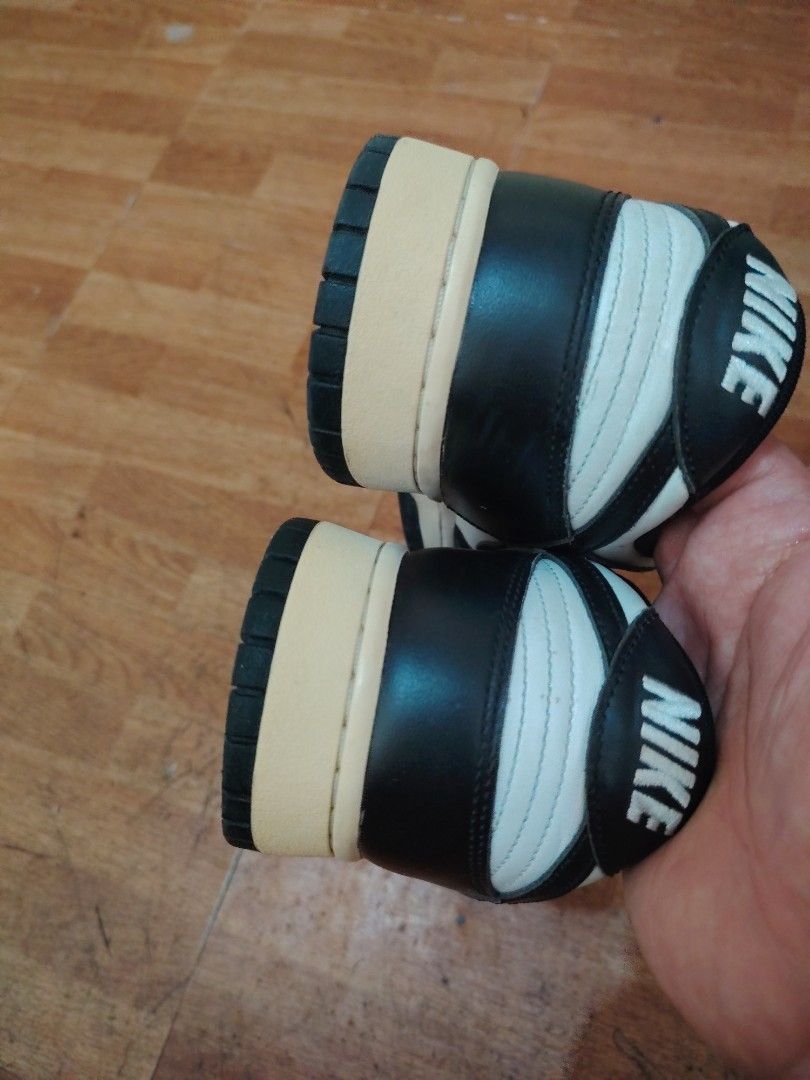 Nike Dunk Low Black White Panda (Category: Sneakers) located in Taguig. Submitted by clarkkeint (Listing ID 1449414136, Image 3). Description: - Classic black and white Nike Dunks - Low top silhouette - Perforated toe box - Clean, iconic design - Great for everyday wear - Shows some signs of usage Unloading Nike SB Dunk Panda size 12. 5 Normal sign of usage Custom Shoe Laces No box Selling it for 1,800 pesos only ‼️‼️‼️ Huwag na po Tumawad please