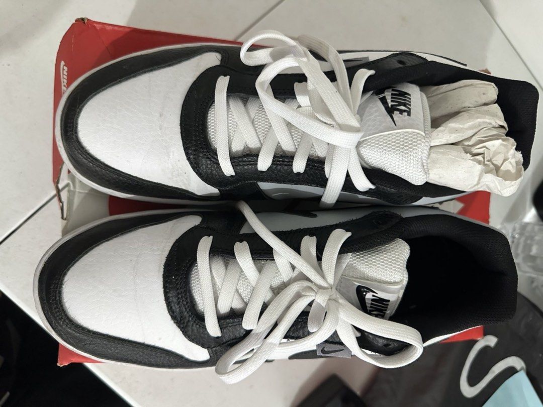 Nike Ebernon Low Prem White Black Grey Sneakers (Category: Sneakers) located in Mandaluyong City. Submitted by dwborromeo (Listing ID 1449485310, Image 1). Description: - Nike Ebernon Low Prem sneakers - Colorway: White, Black, and Grey - Size: US 10.5 - Includes original box - Ideal for casual wear.