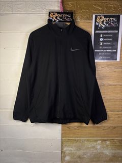 (Category: ) located in . Submitted by pormanation_thrift_store (Listing ID 1449441979, Image 1). Description: .