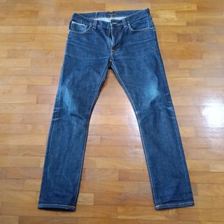 (Category: ) located in . Submitted by preloved_mart (Listing ID 1449351710, Image 1). Description: .