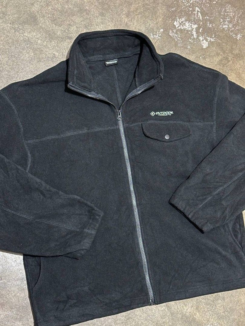Outdoor Products Full-Zip Fleece Jacket (Category: Coats, Jackets and Outerwear) located in Las Pinas. Submitted by carls_jiaren09 (Listing ID 1449469677, Image 2). Description: 🏷️ OUTDOOR PRODUCTS FULL-ZIP FLEECE JACKET😍 • Brand: Outdoor Products (Authentic Outdoor Apparel) • Style: Full-Zip Mock Neck Fleece Jacket • Color: Solid Black 📐 MEASUREMENTS (Lay Flat) • Width (Pit-to-Pit): 23 inches • Length (Shoulder-to-Hem): 27 inches • Size: Fits