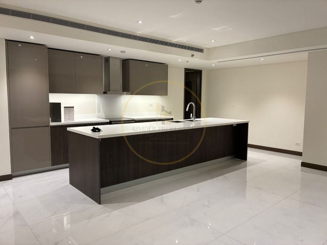 PARK CENTRAL NORTH TOWER 2 BEDROOM UNIT FOR LEASE (Category: Apartments & Condos) located in Makati City. Submitted by kimdlb_properties (Listing ID 1398224312, Image 3). Description: ✨ BRAND NEW LUXURY LEASE ✨Be the first to move into this expansive 2-Bedroom Glass Suite at the newly turned-over Park Central Towers - North Tower, Ayala Land Premier’s ultra-luxury address in the heart of Makati CBD. 📍 Park Central Towers (North Tower), Makati CB