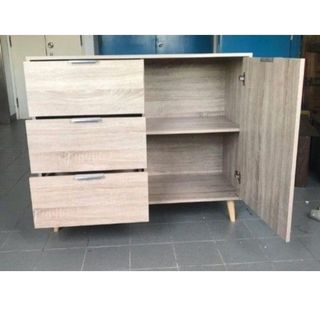 (Category: ) located in . Submitted by furnituresalestore (Listing ID 1449338199, Image 1). Description: .