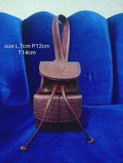(Kategori: ) berada di . Dikirim oleh zayn_second3colect1on (ID iklan 1449443859, Gambar 1). Deskripsi: .