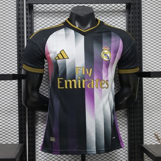 (Category: ) located in . Submitted by calcio_sport_jersey (Listing ID 1449512450, Image 1). Description: .