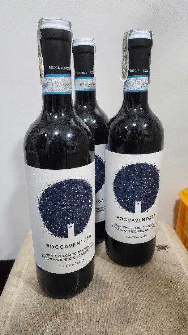 Rocacaventa Italian Red Wine Bottle (Category: Water Bottles & Tumblers) located in Manila. Submitted by wuddyyy (Listing ID 1449416092, Image 3). Description: - Authentic Rocacaventa Italian Red Wine - Perfect for celebrations birthday, wedding, etc. - Multiple bottles available upon request - Price listed is for one bottle (6,900 if you take all) 1 free! - Feel free to ask any questions!.