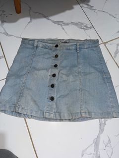 (Kategori: ) berada di . Dikirim oleh cellashelaaa.__ (ID iklan 1449333250, Gambar 1). Deskripsi: .