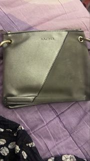 (Category: ) located in . Submitted by thrifttokforyou (Listing ID 1449436385, Image 1). Description: .
