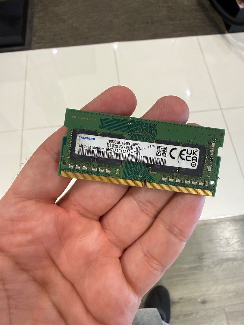Samsung 8GB DDR4 PC4-2200A RAM Module