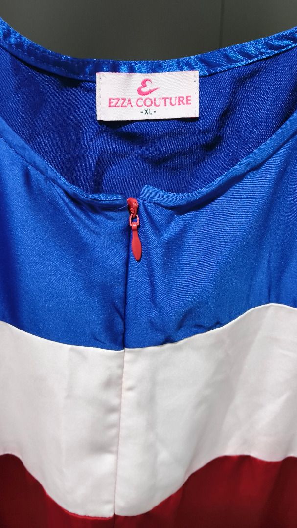Satin Jubah(XL) (Category: Kaftans & Jubahs) located in Petaling Jaya. Submitted by lovescent (Listing ID 1449373961, Image 3). Description: - Satin Jubah, Size XL - Eye-catching color-block design: Red, White, and Blue - Made from smooth and lustrous satin fabric - Elegant and stylish design *Minor defect-colour defect from manufactured, rejected item. RM20 Free Shipping(Semenanjung) Sabah/Sarawak= RM13.
