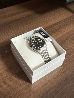 (Category: ) located in . Submitted by flightmodwatches (Listing ID 1449422297, Image 1). Description: .