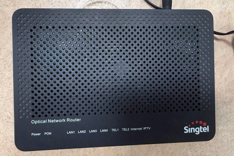 Singtel Huawei Optical Network Router507960473421107201