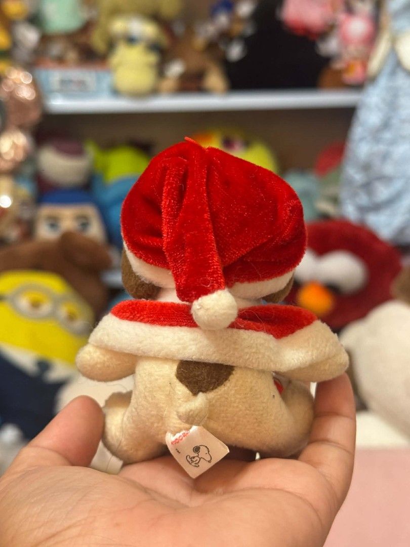 Snoopy Christmas Santa suit plush charm (Category: Plushies & Soft Toys) located in Antipolo. Submitted by bhabiegraciefashionlab (Listing ID 1449483388, Image 3). Description: .