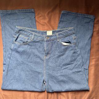 (Category: ) located in . Submitted by presarang_ (Listing ID 1449376556, Image 1). Description: .