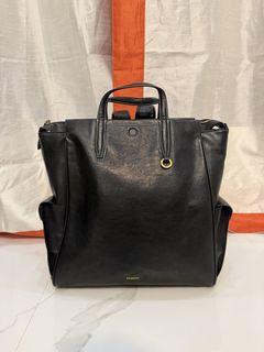 (Category: ) located in . Submitted by gbagscollection (Listing ID 1449432068, Image 1). Description: .