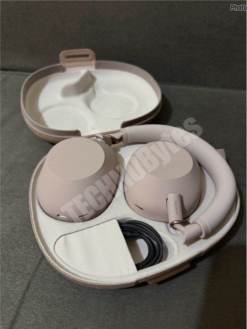 Sony WH1000XM6 - Sand Pink (Category: Headphones & Headsets) located in Pasig City. Submitted by technobytes (Listing ID 1442299956, Image 1). Description: • Original • Preloved • Noise Cancellation • Good as new • With cable and case.
